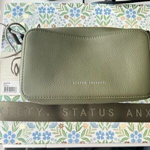 Status Anxiety Plunder Bag With Webbed Strap - Khaki (army green)